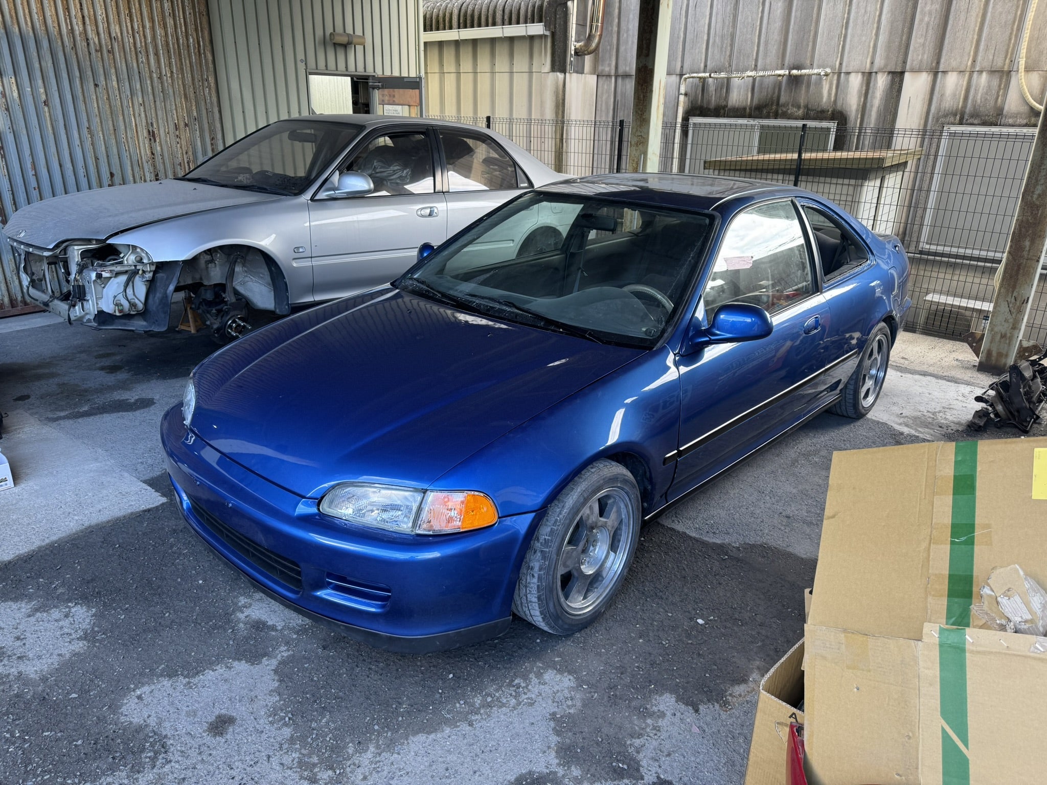 EJ1シビッククーペ左ハンドル製作中です！あと走りに振りすぎたEG2 CR
