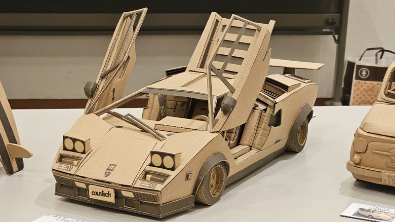 1 ランボルギーニカウンタックLP400 型紙作成 | ケンパパのダンボール