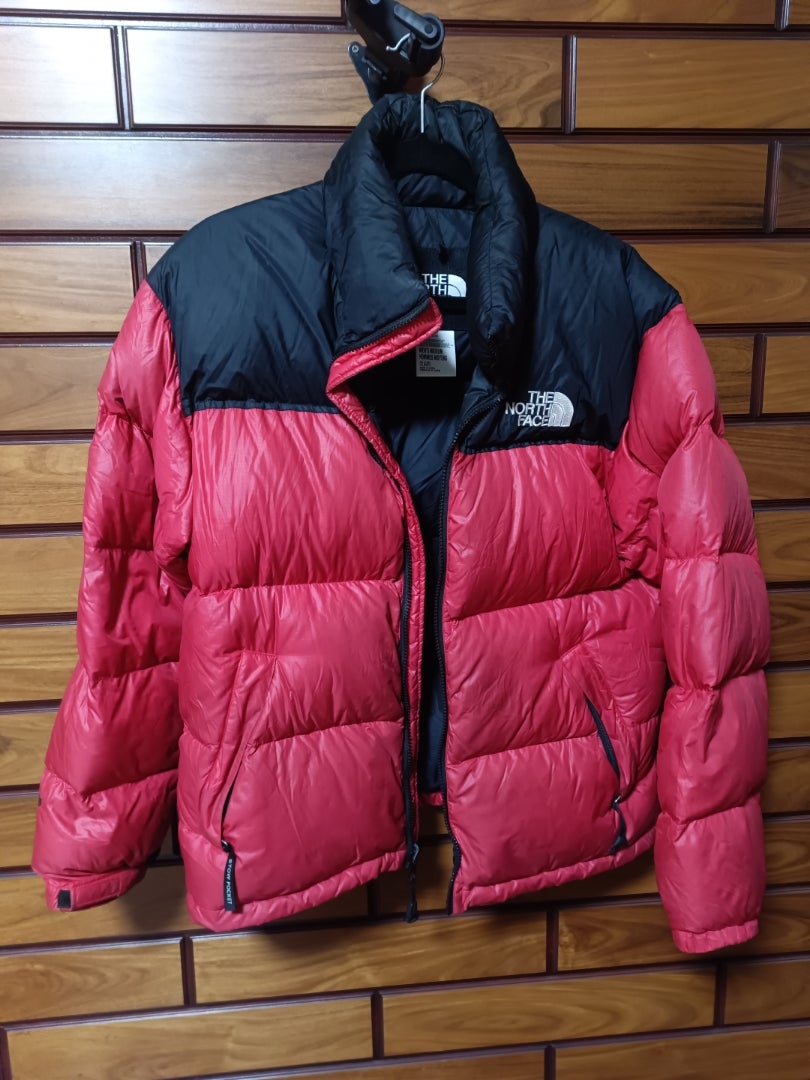 90年代　NORTH FACEのヌプシジャケットの記事画像