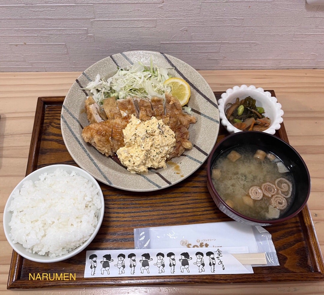 八戸市長苗代『食堂ちある』人気店のチキン南蛮定食のボリュームが個人 