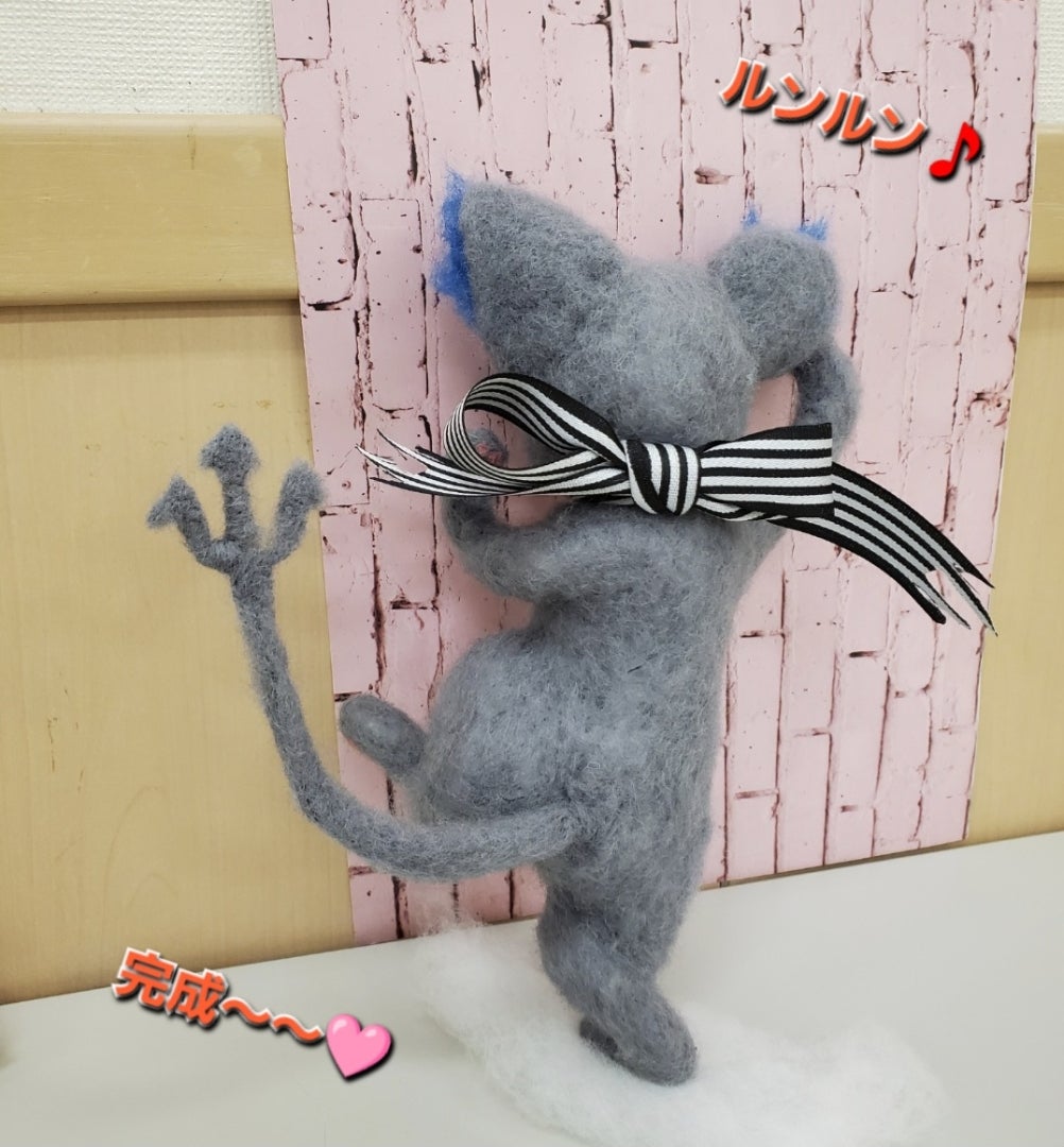 羊毛フェルトでキャラクター作成 | ウールーシュシュの羊毛フェルトで