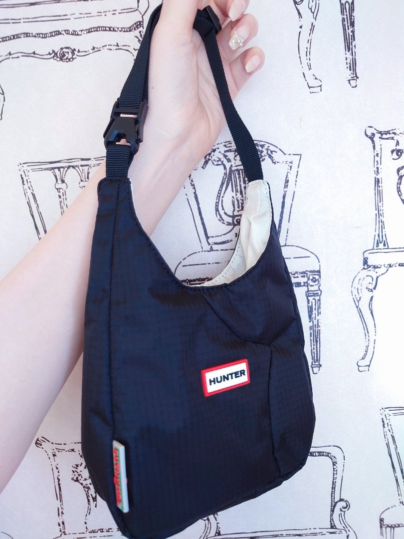 HUNTER ◉ PREMIUM NYLON SPEED SHOULDER BAG | BBのブログ