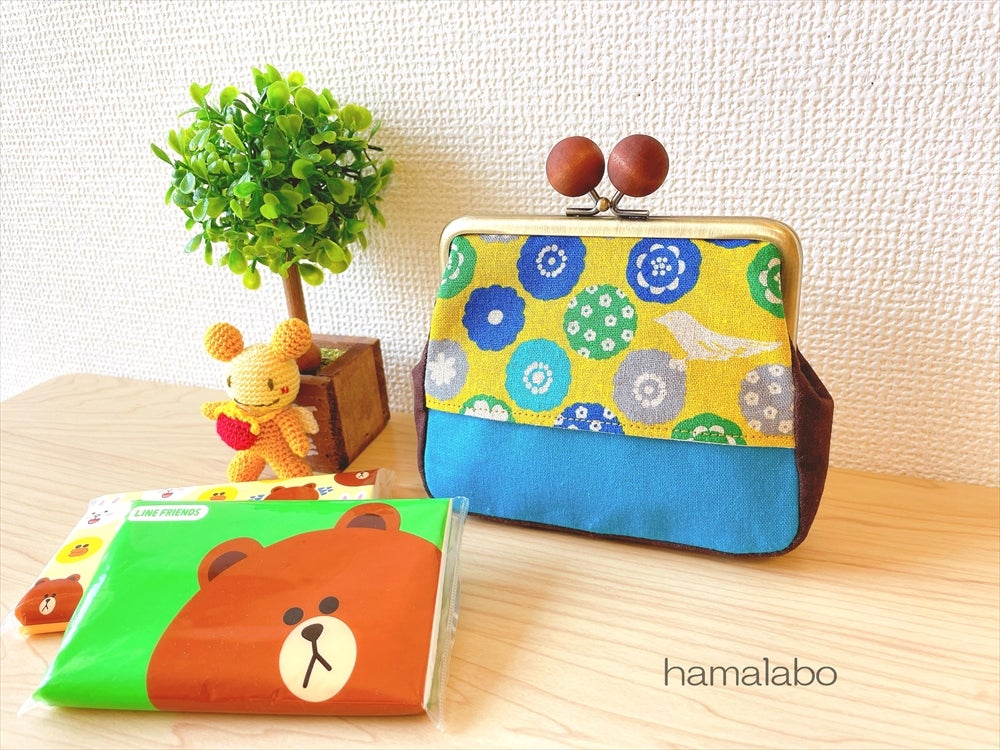 お財布にもなる！コンパクトで使いやすい♪親子がま口の「ティッシュin