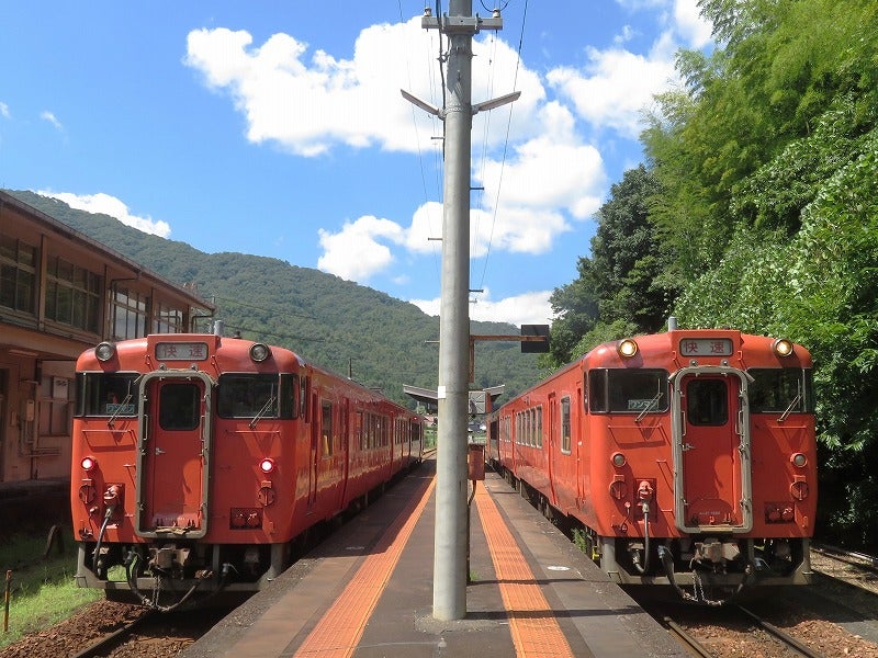 西日本国鉄型車両巡り㉖ 芸備線 志和口駅 | 国鉄型の車両