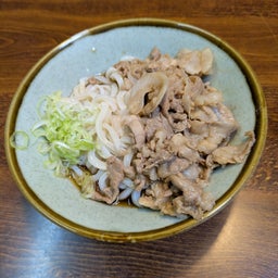 画像 肉うどん の記事より