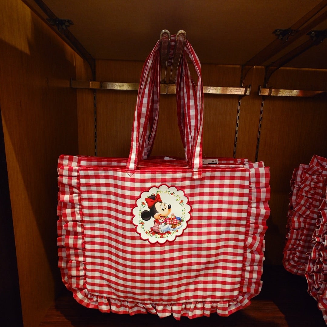 ミニー　ディズニーランド　ベリーちゃん　仮装用　カゴバック ベリーを摘むミニー♡東京ディズニーリゾート“ベリーちゃん”グッズが新
