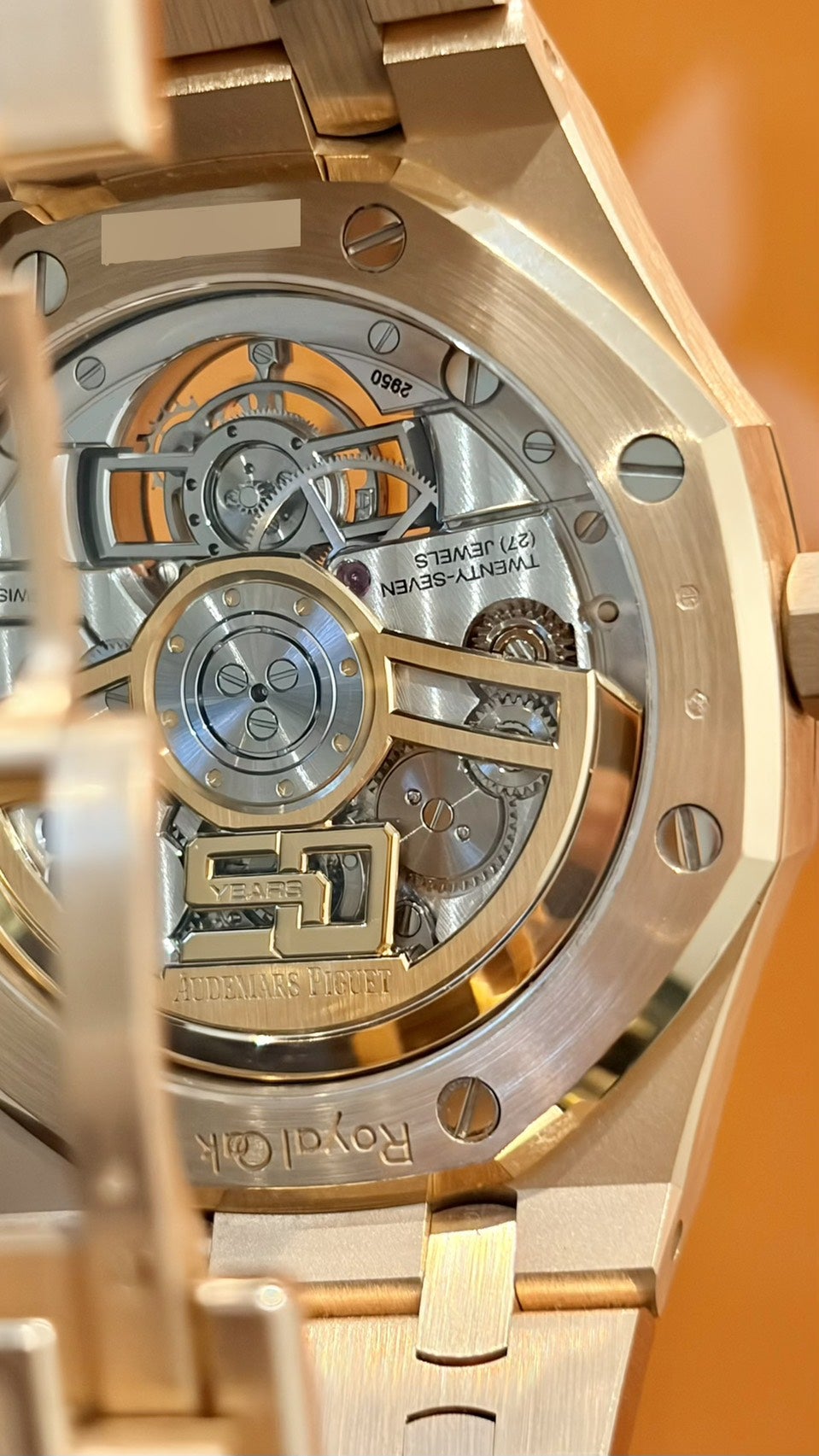 AUDEMARS PIGUET】ロイヤル オーク誕生50周年を記念する特別な一本
