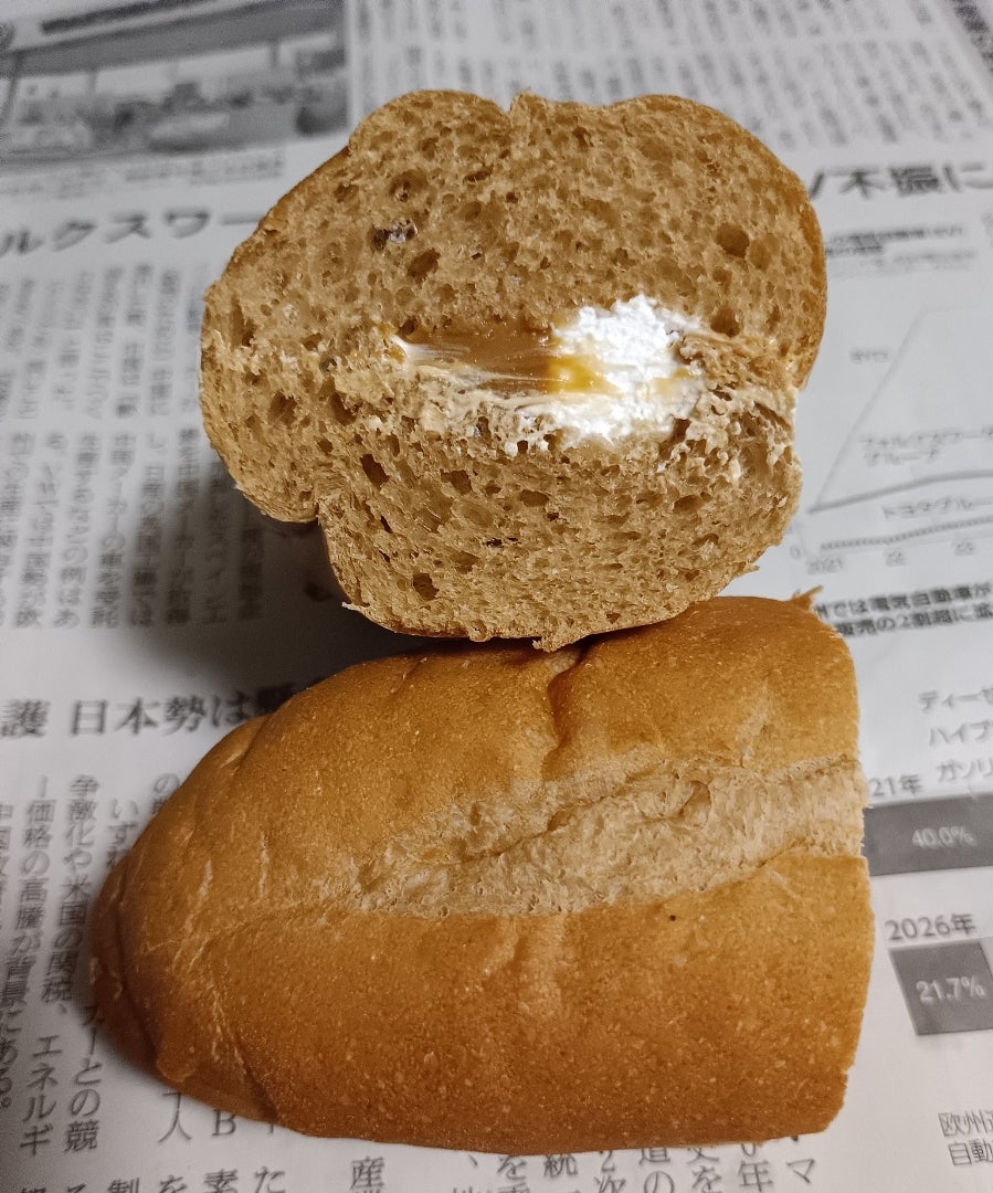 セブンイレブンの「コーヒー＆ホイップサンド 2個入」の記事画像