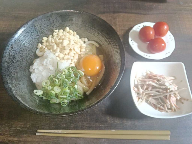 釜玉うどんに大根おろしトッピング