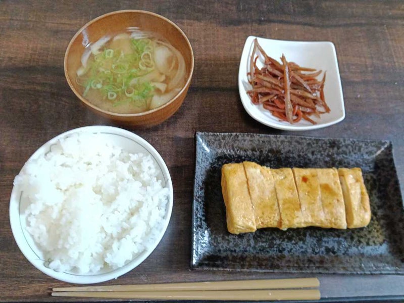 きんぴらごぼう定食・豆腐料理