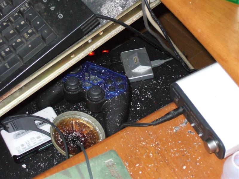 灰皿が物田尾れ田