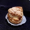軽井沢アトリエ ド フロマージュの マスカルポーネ シュー と 堂島ロールの画像