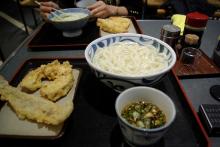 別行動。