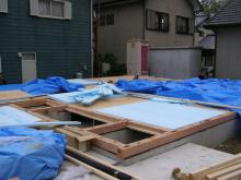 渡ｹ島の家木工事床下地