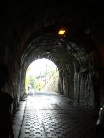 トンネル～ｖ