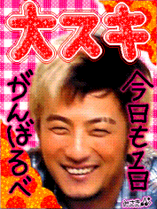 ４５