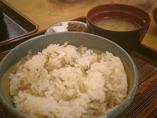 ■奥多摩 もえぎの湯　舞茸の炊き込みごはん ７００円の記事より