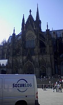 Dom