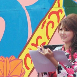 08Campus Queen8